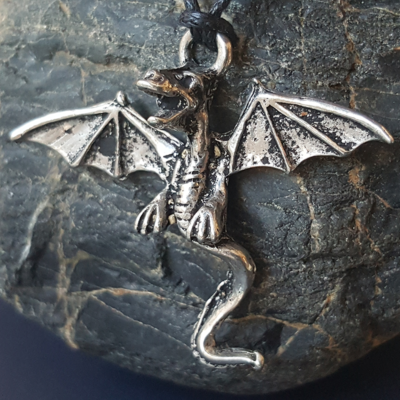 Pendentif Pixiu (Animal Légendaire) En Obsidienne Noire Translucide - Pierre Naturelle - Neuf